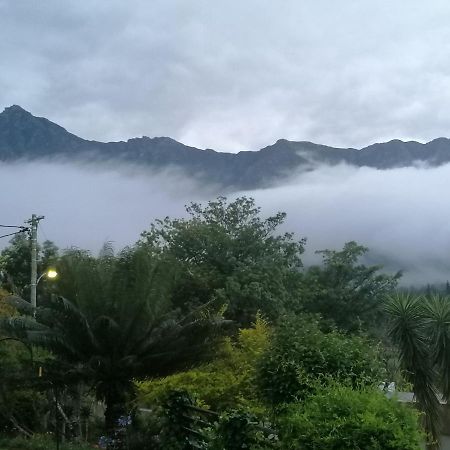 Aanhuizen Guest House 수웰런댐 외부 사진